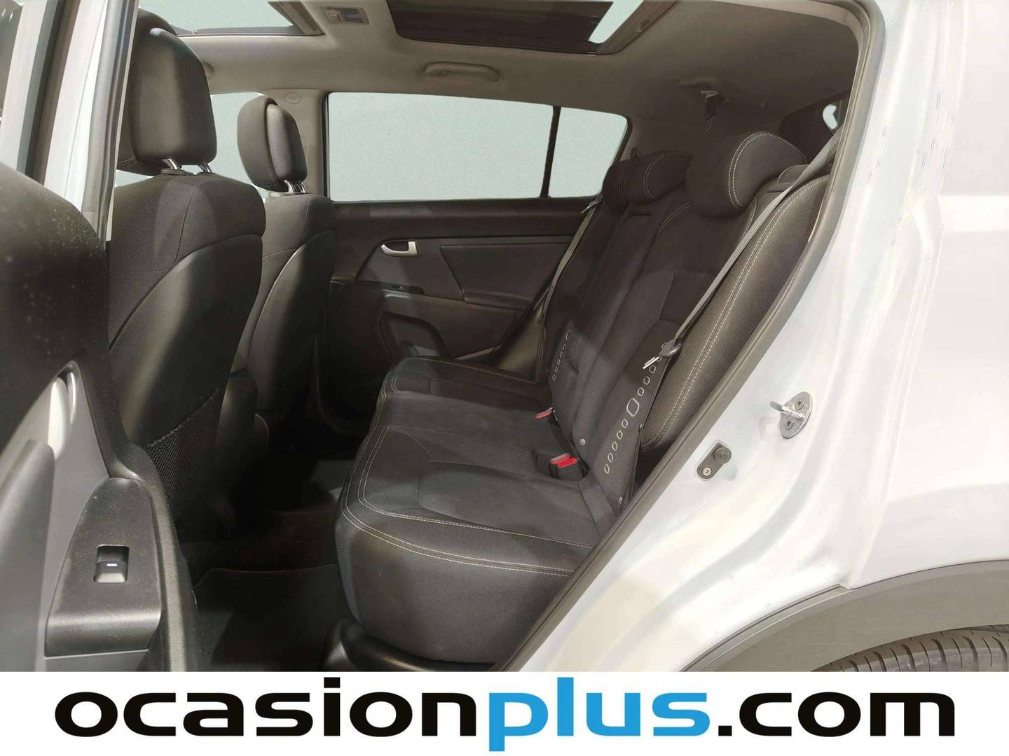 Foto asientos traseros KIA Sportage KIA Sportage 1.7 CRDI VGT Drive 4x2 (115 CV)