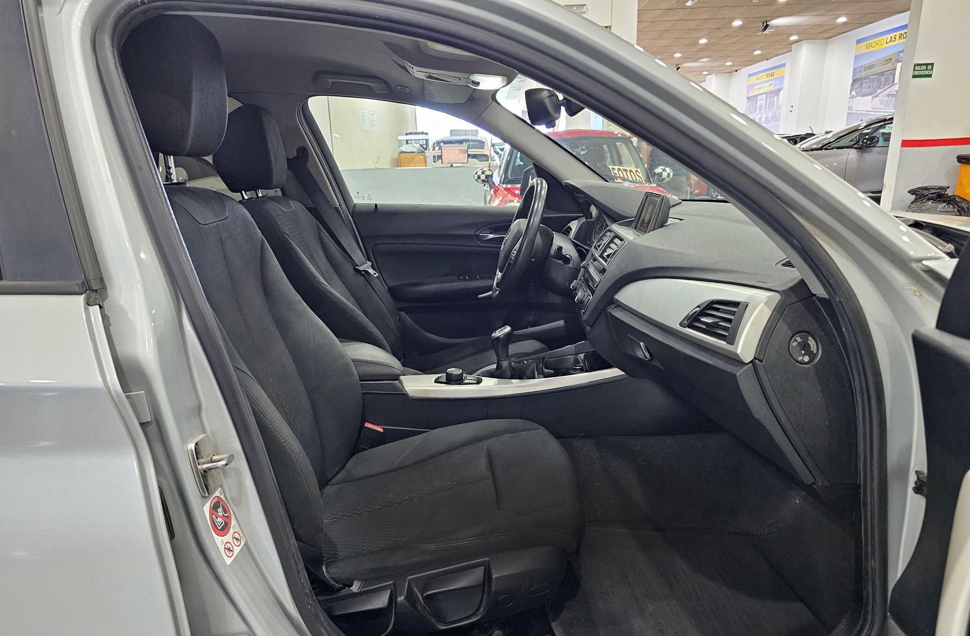 BMW Serie 1 116d - foto 18
