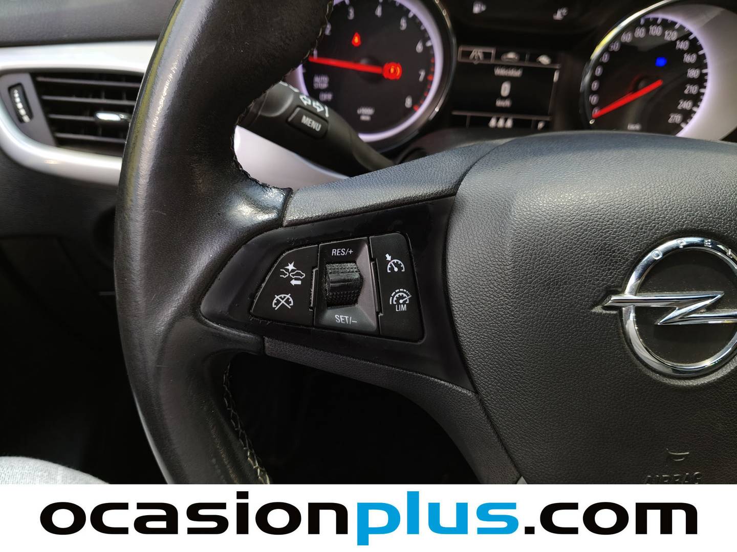 Foto Opel Astra Opel Astra Sports Tourer 1.4T SHT S/S Business Elegance CVT (145 CV)