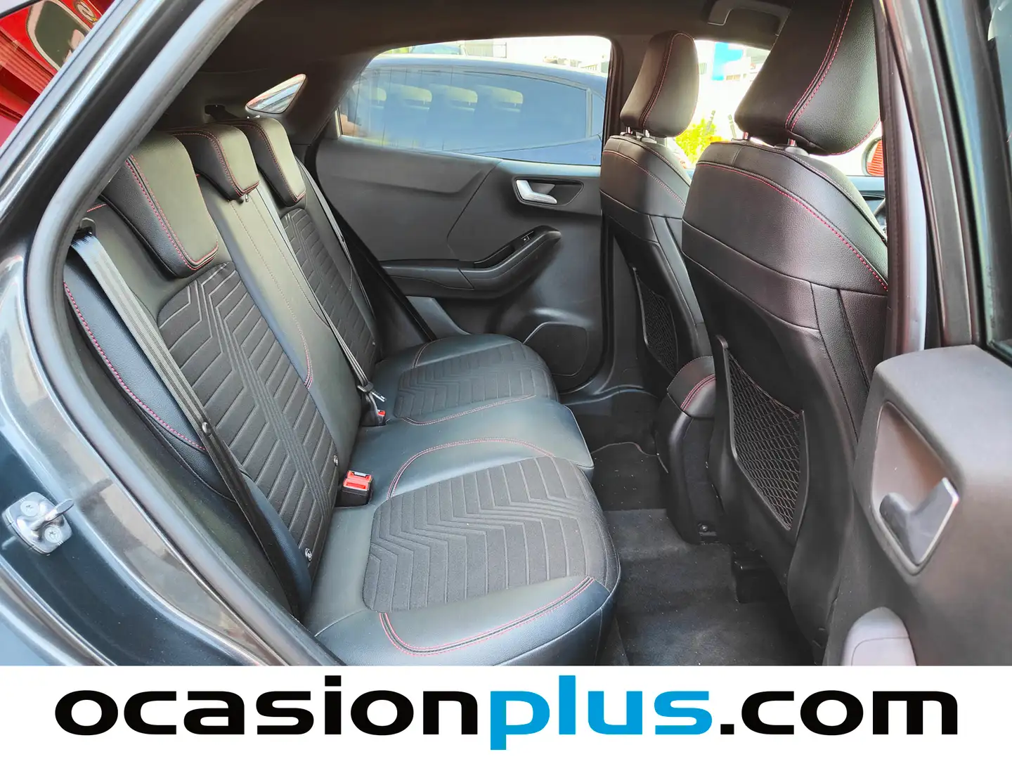 Foto Ford Puma Ford Puma 1.0 EcoBoost MHEV ST-Line X (155 CV)