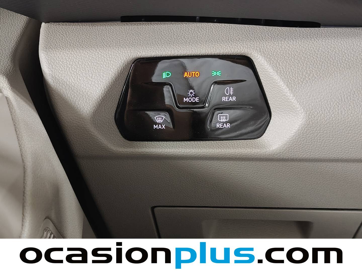 Volkswagen Multivan Volkswagen Multivan Life Batalla Corta 1.5 eHybrid 4Motion (245 CV) DSG 7 Plzas al mejor precio