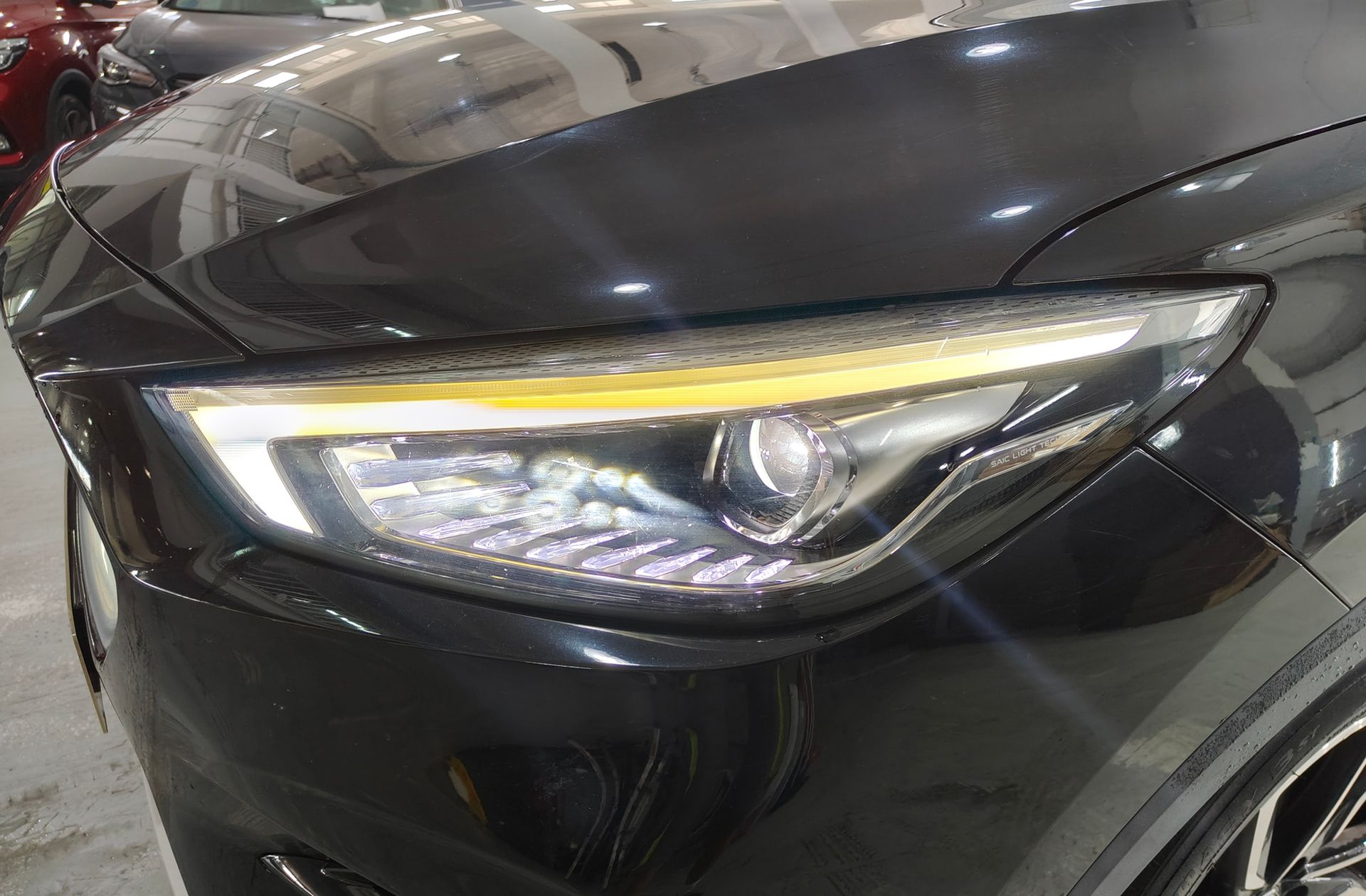 MG ZS 1.0T Luxury - foto 13