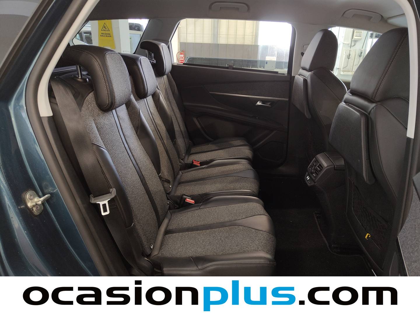 Foto asientos traseros Peugeot 5008 Peugeot 5008 BlueHDi 130 S&S Allure 7 Plazas (130 CV)