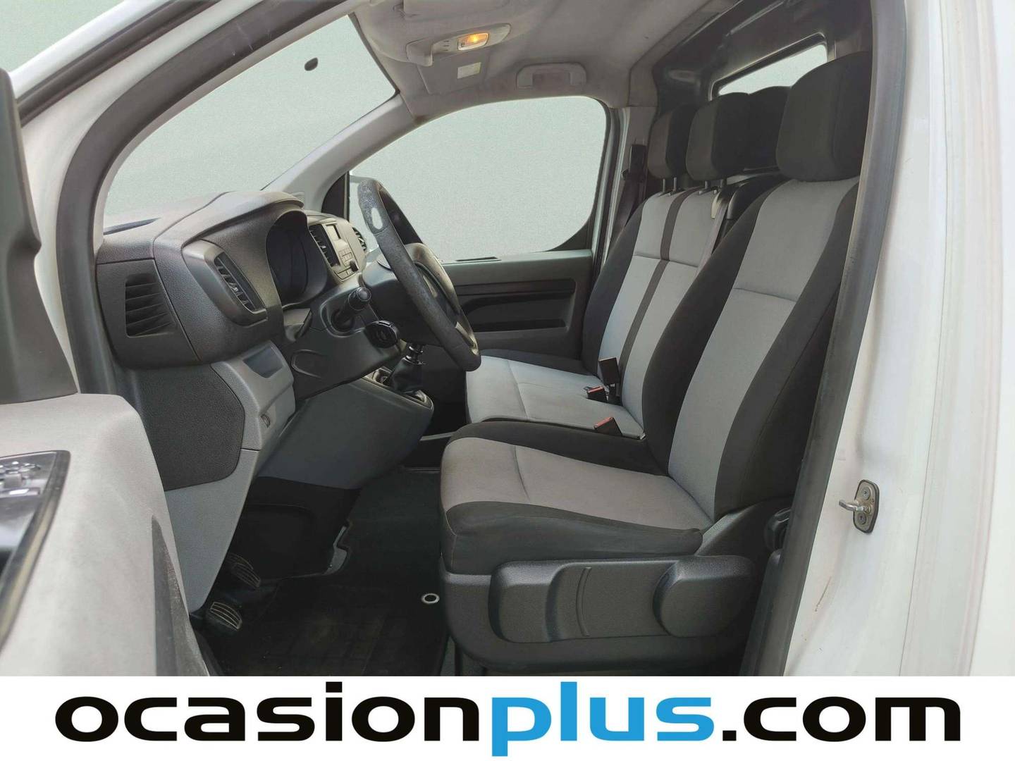 Foto asientos delanteros Citroën Jumpy Citroën Jumpy Furgon BlueHDi 115 Talla M Confort (115 CV)