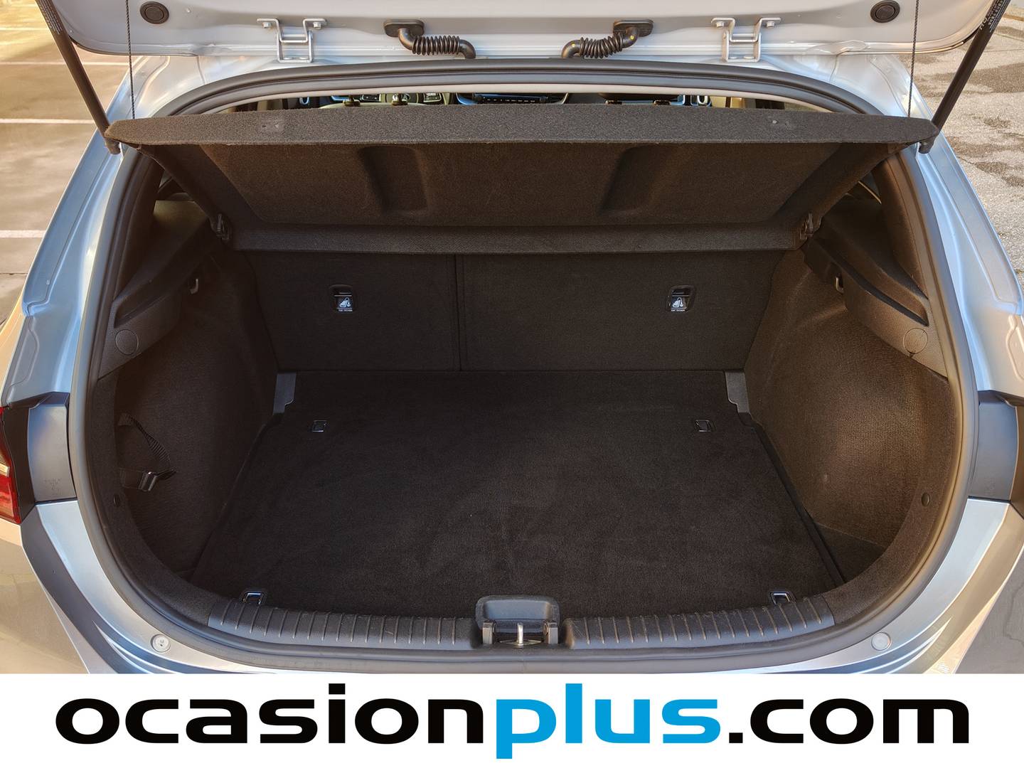 Foto KIA Ceed Kia Ceed 1.6 MHEV iMT Tech (136 CV)