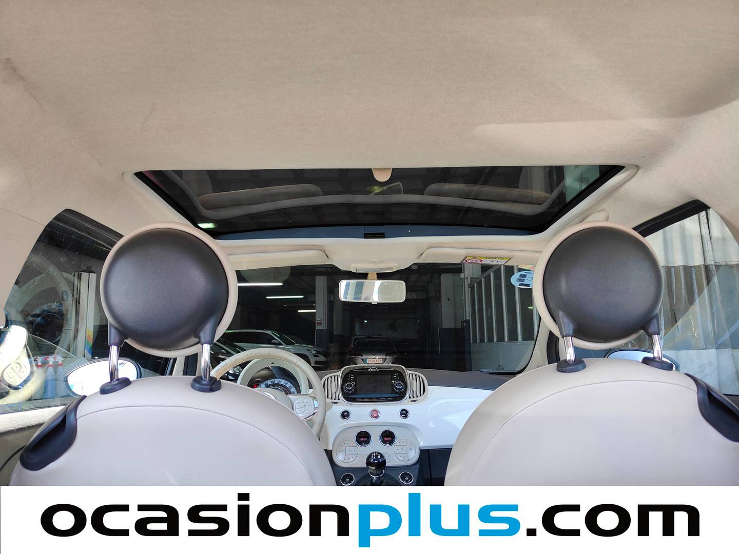 Extras y acabados del Fiat 500 Fiat 500 1.2 8v Lounge (69 CV)