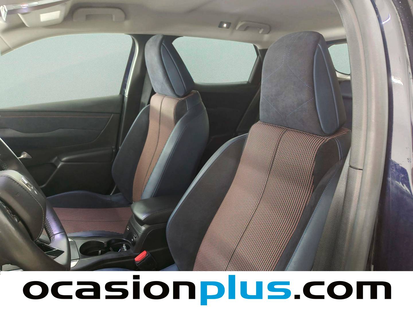 DS DS 3 Crossback DS DS3 Crossback BlueHDi 130 Ines de la Fressange Auto (131 CV) al mejor precio