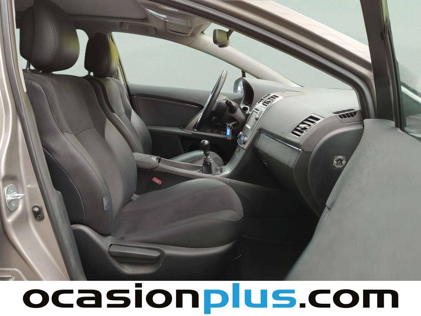 Fotos maletero Toyota Avensis Toyota Avensis 120D Cross Sport Advance (124 CV)