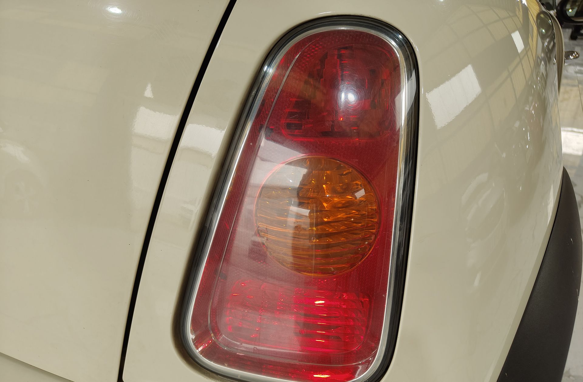 MINI Cooper One D - foto 14