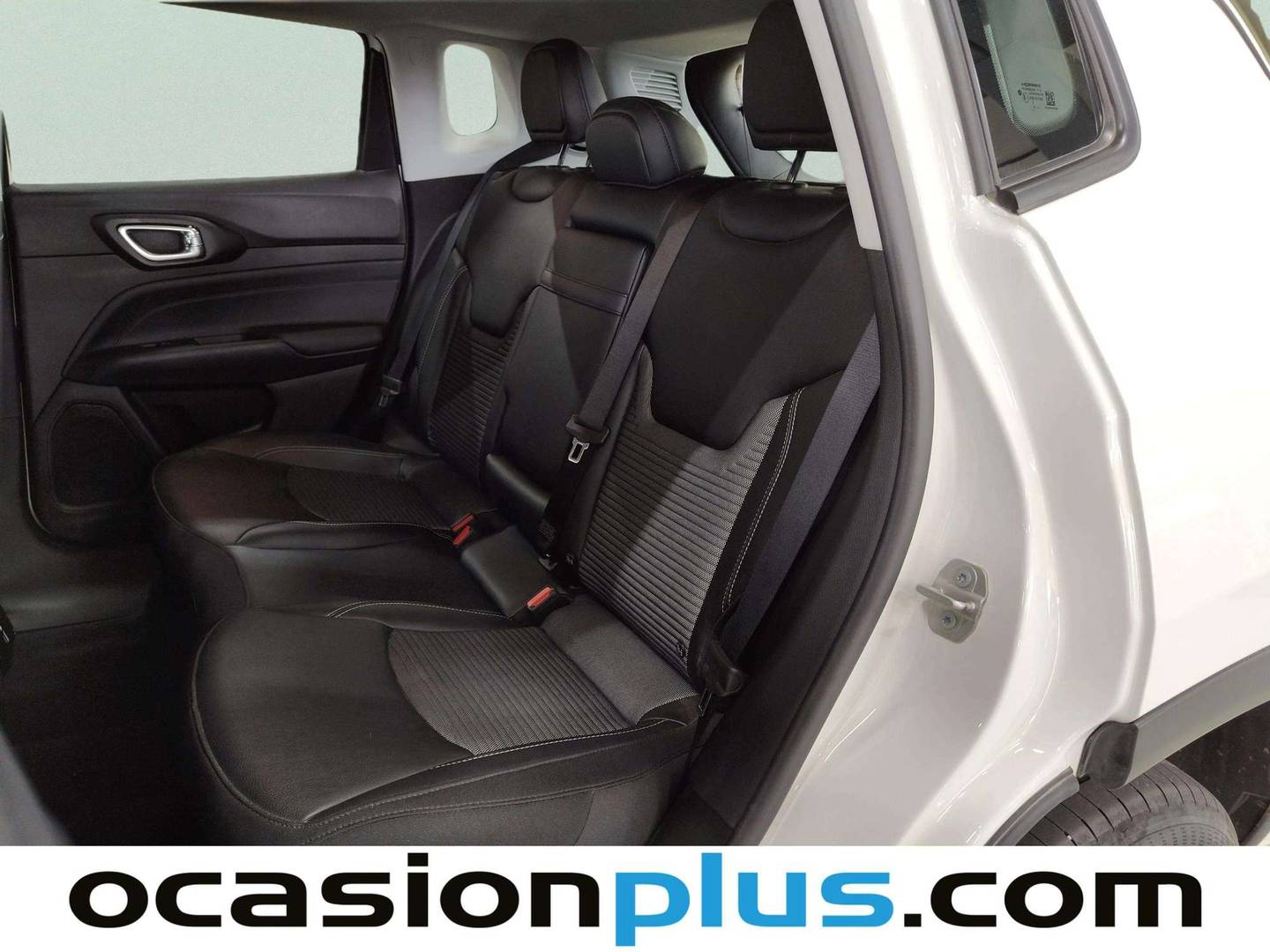 Foto asientos traseros Jeep Compass Jeep Compass 1.5 MHEV eHybrid Altitude Dct (130 CV)