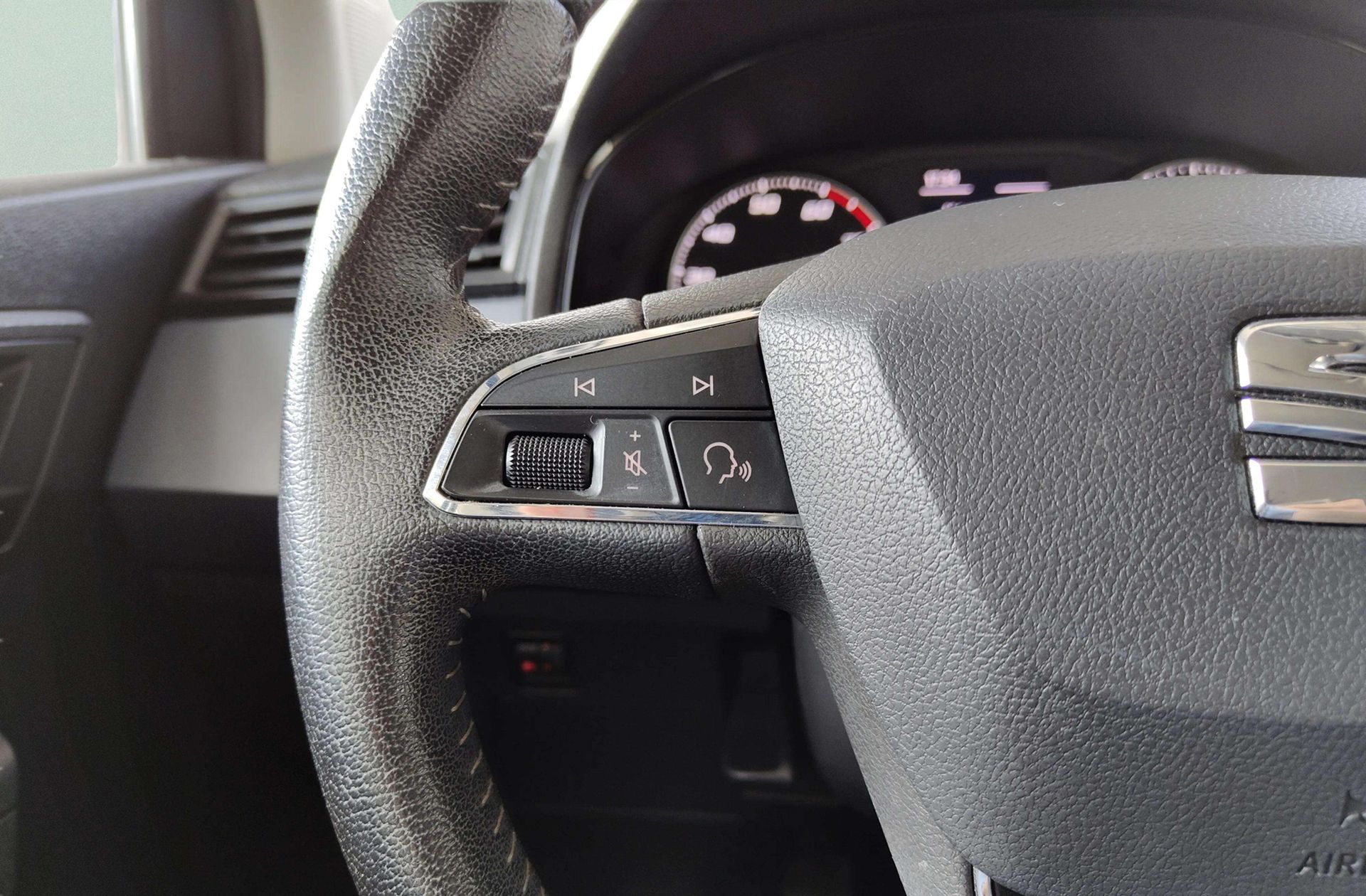 SEAT Arona 1.0 TSI Ecomotive Style Edition - foto 21