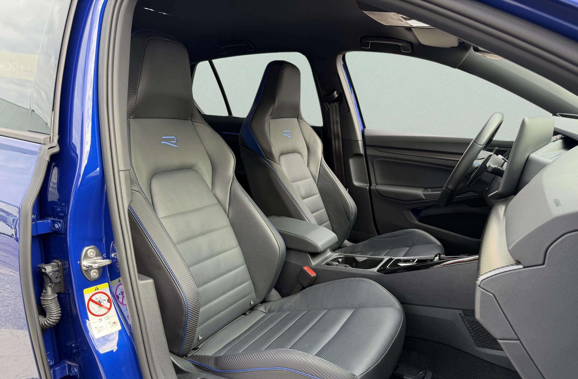 Volkswagen Golf R 20 Aniversario 2.0 TSI 4Motion DSG - foto 23