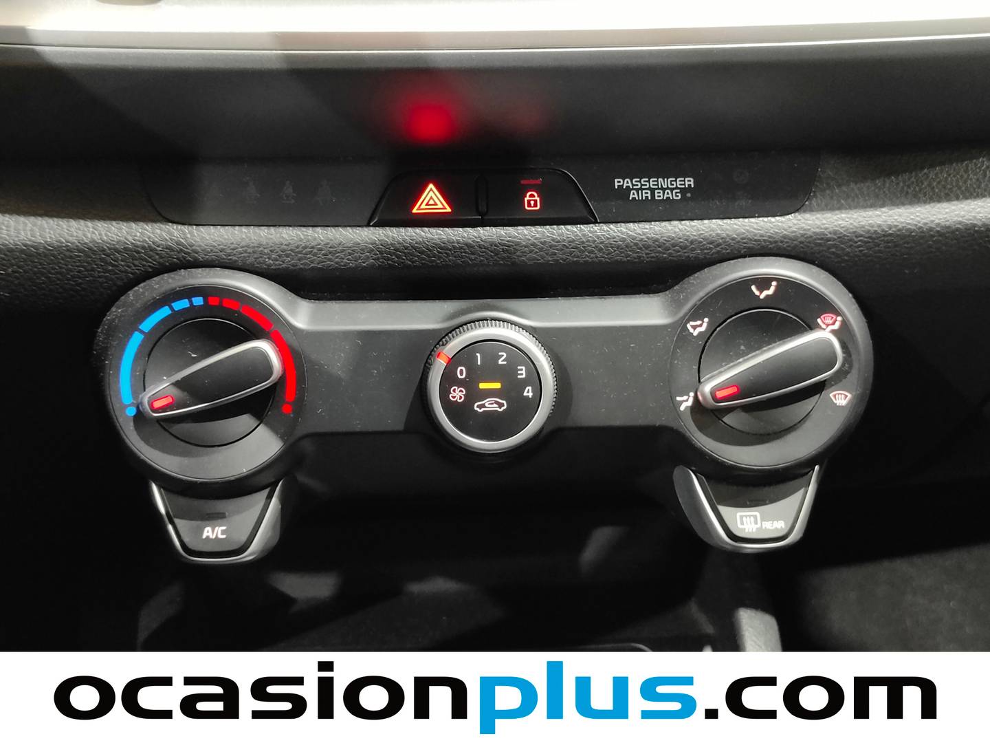 Foto KIA Stonic Kia Stonic 1.2 DPi Concept (84 CV)