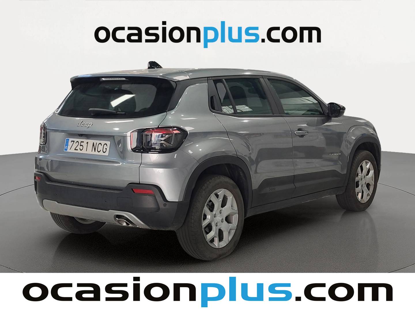 Foto trasera Jeep Avenger Jeep Avenger 1.2 eHybrid Altitude (100 CV) derecha