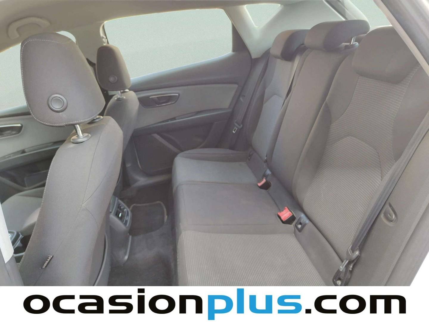 Foto asientos traseros Seat León Seat León 1.2 TSI S&S Style (110 CV)