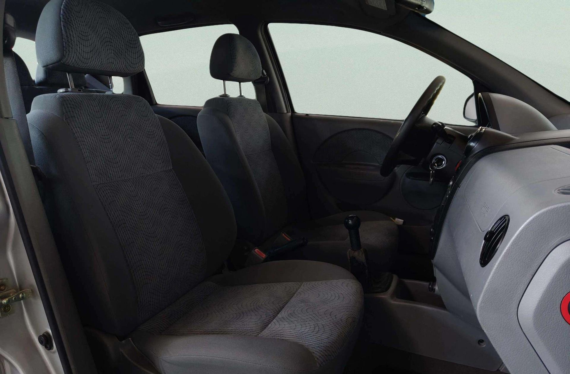 Daewoo Kalos 1.2 SE - foto 14