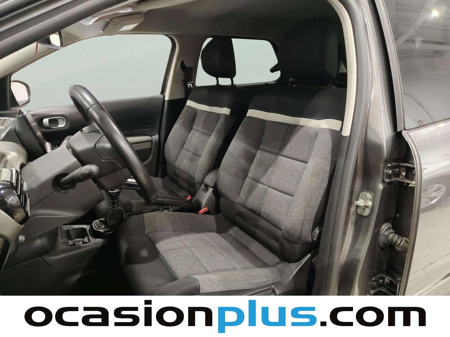 Foto asientos delanteros Citroën C4 Cactus Citroen C4 Cactus PureTech 110 S&S Shine (110 CV)