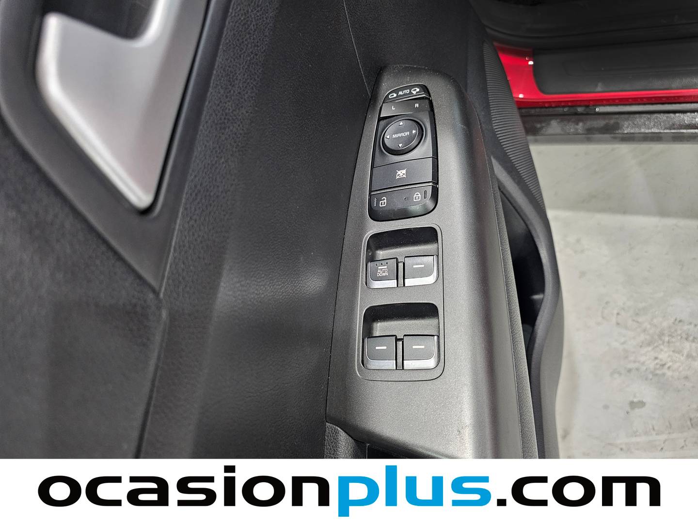 Foto KIA Sportage Kia Sportage 1.6 MHEV Business 4x2 DCT (136 CV)