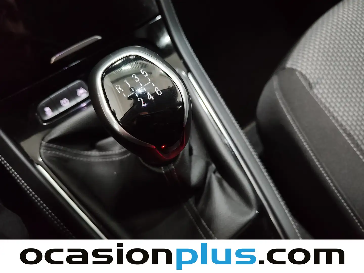 Foto Opel Grandland X Opel Grandland X 1.2 Turbo S&S Selective (130 CV)