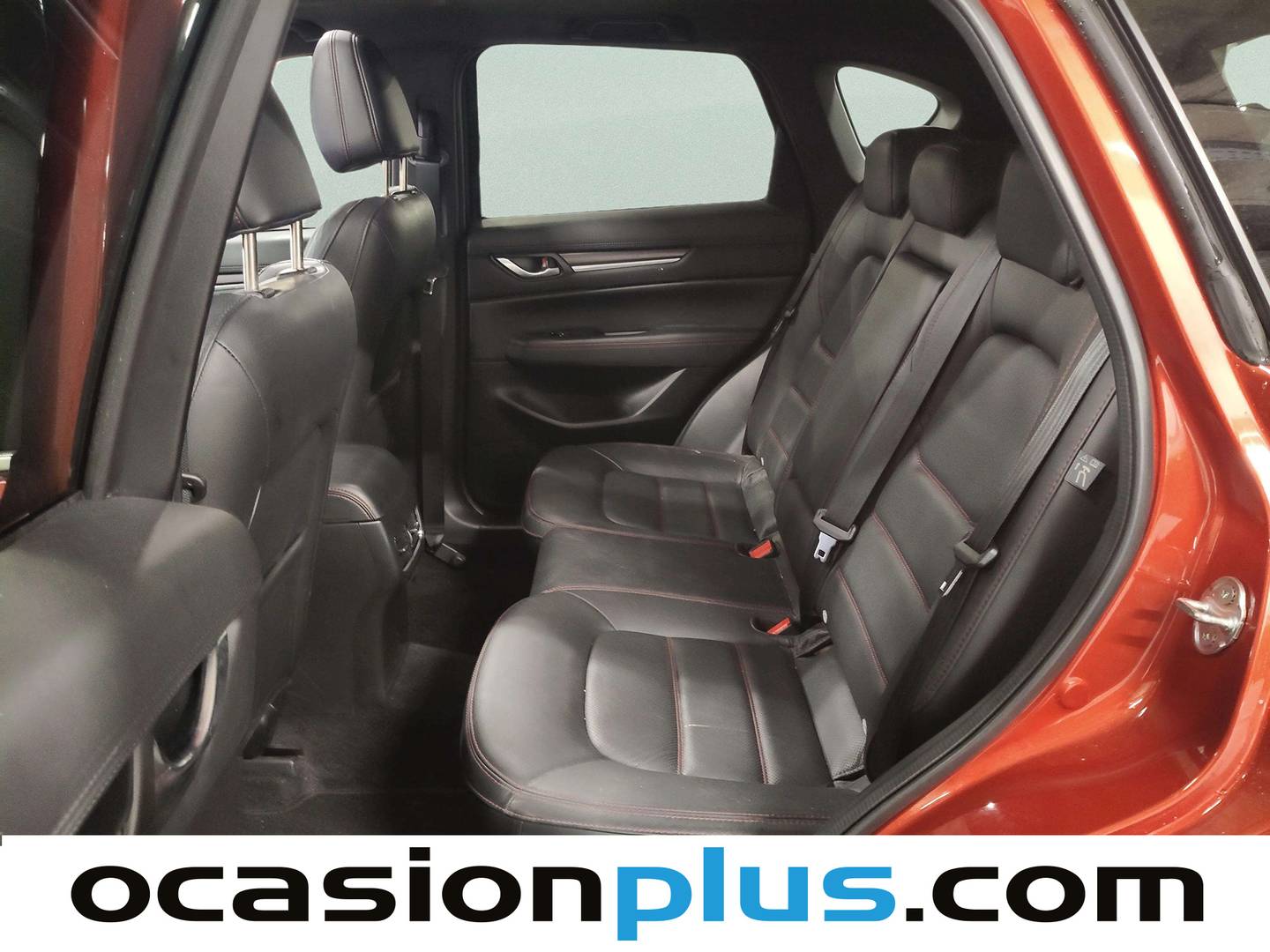 Foto asientos traseros Mazda CX-5 Mazda CX-5 2.5 E-SKYACTIV-G MHEV Homura Plus AT (194 CV)
