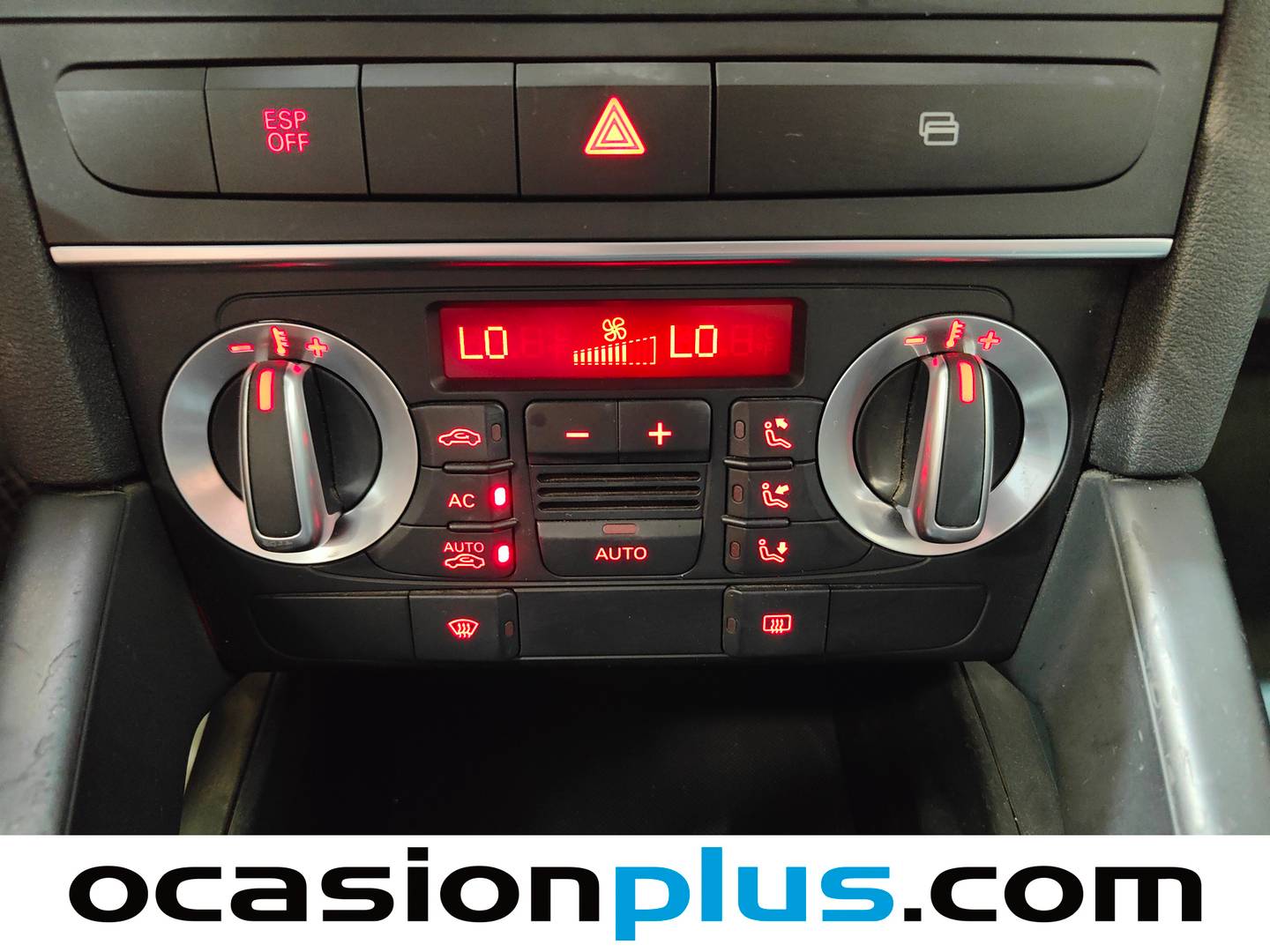 Extras y acabados del Audi A3 Audi A3 1.9 TDIe DPF Attraction (105 CV)