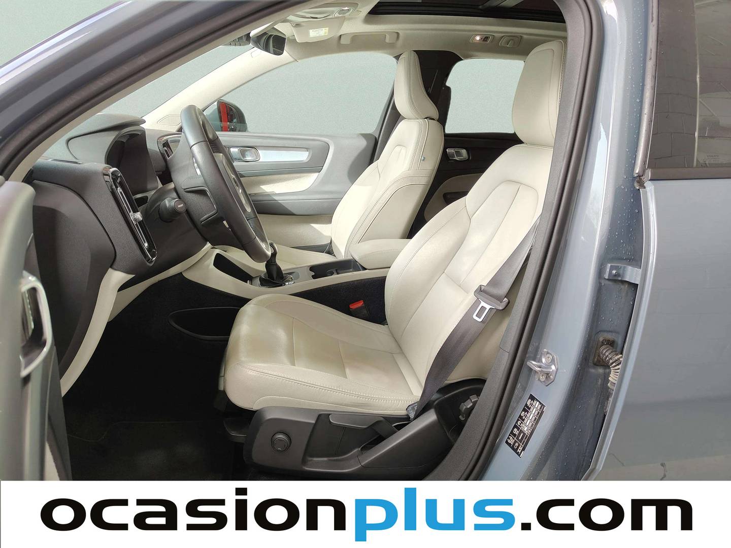 Foto asientos delanteros Volvo XC40 Volvo XC40 T3 Momentum (163 CV)