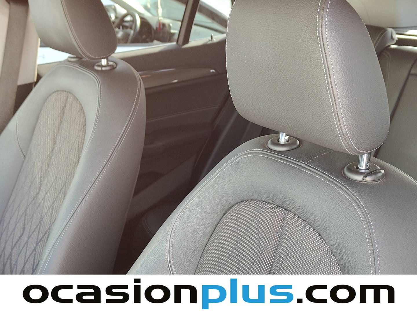 Equipamiento del BMW X1 BMW X1 xDrive20d (190 CV)