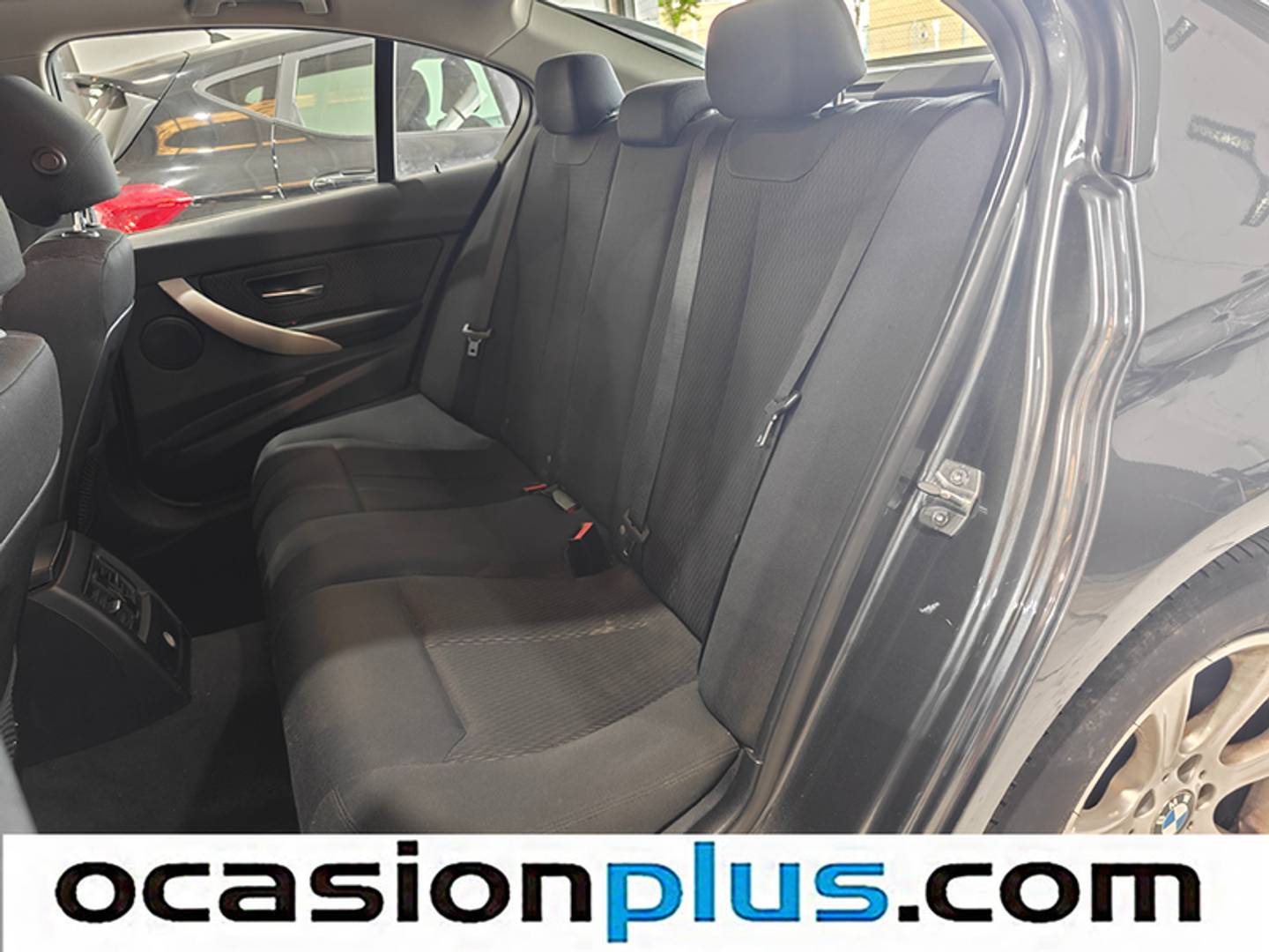 Foto BMW Serie 3 BMW Serie 3 318d (143 CV)