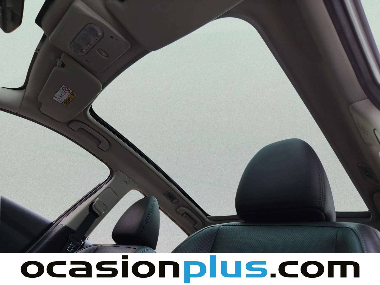 Extras y acabados del Nissan QASHQAI Nissan Qashqai dCi 130 Tekna 4x2 XTronic (130 CV)