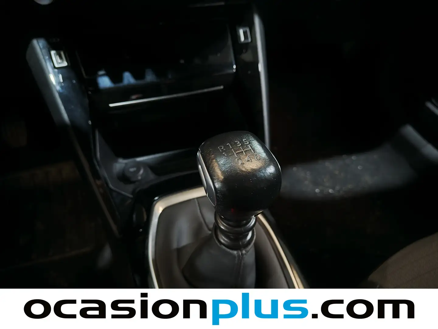 Foto Peugeot 2008 Peugeot 2008 PureTech 100 S&S Allure (100 CV)