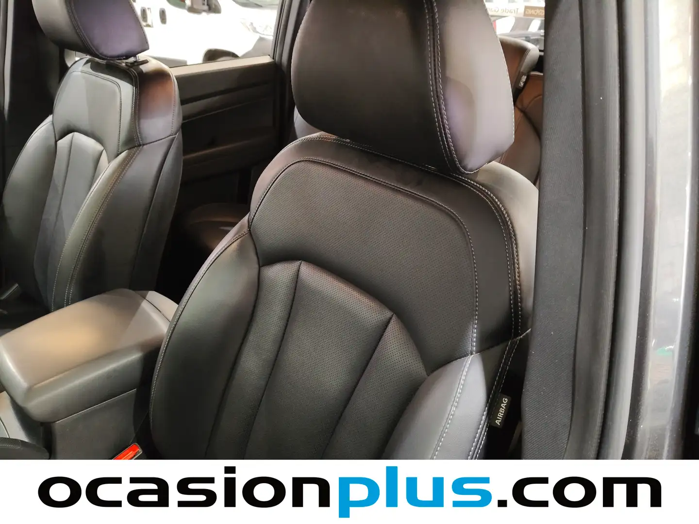 Foto SsangYong Musso Ssangyong Musso Sports D22DTR Limited 4x4 Auto (202 CV)