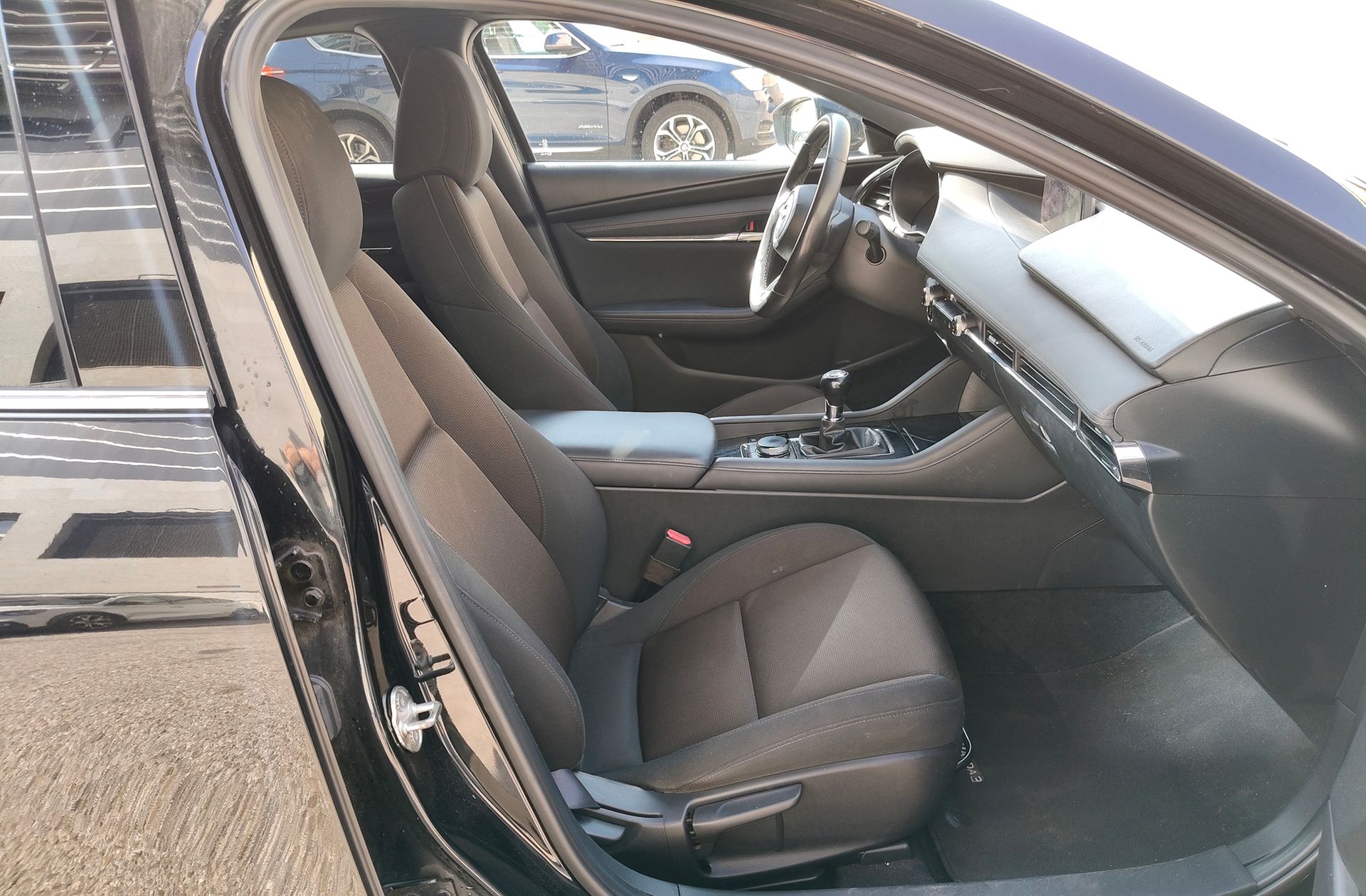 Mazda Mazda3 2.0 Skyactiv-G Zenith - foto 20