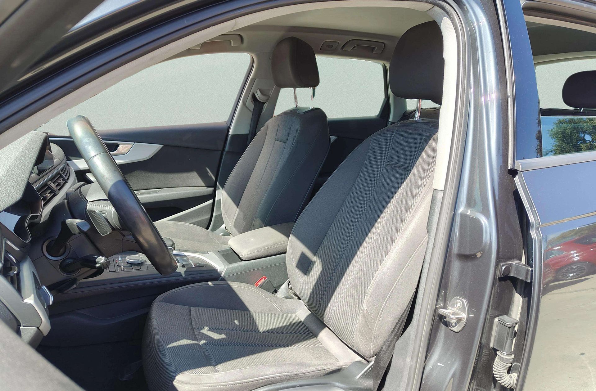 Audi A4 Avant Advanced edition 2.0 TDI S tronic - foto 9