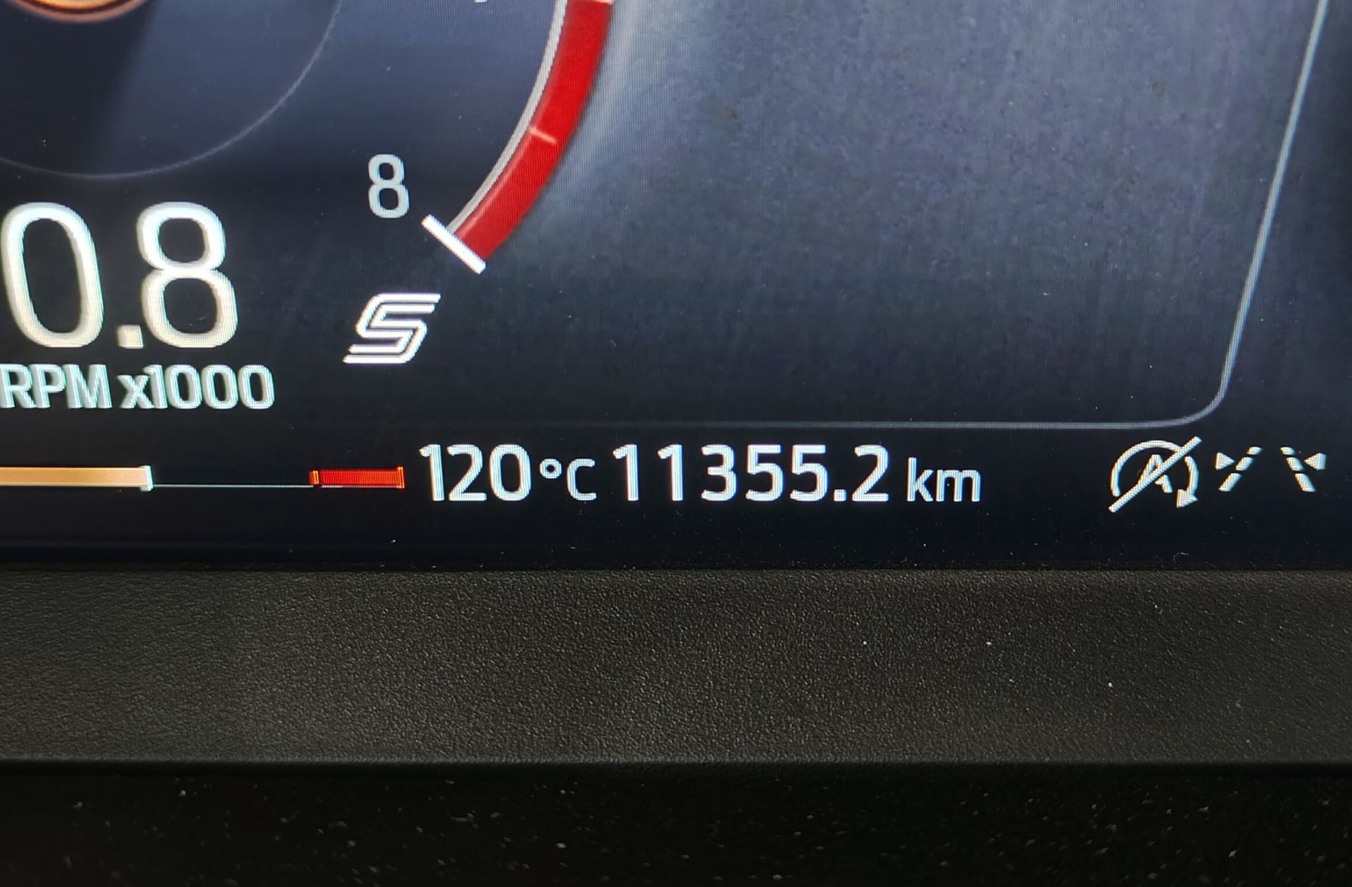 Ford Focus 2.3 EcoBoost ST - foto 15