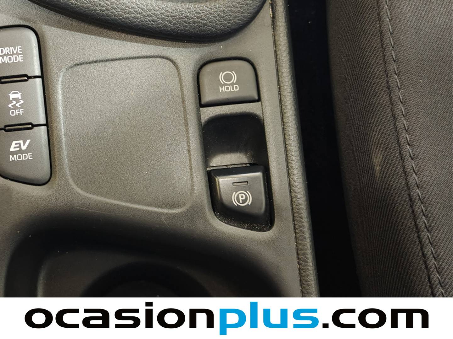 Equipamiento del Toyota Yaris Toyota Yaris 120H Active Plus (116 CV)