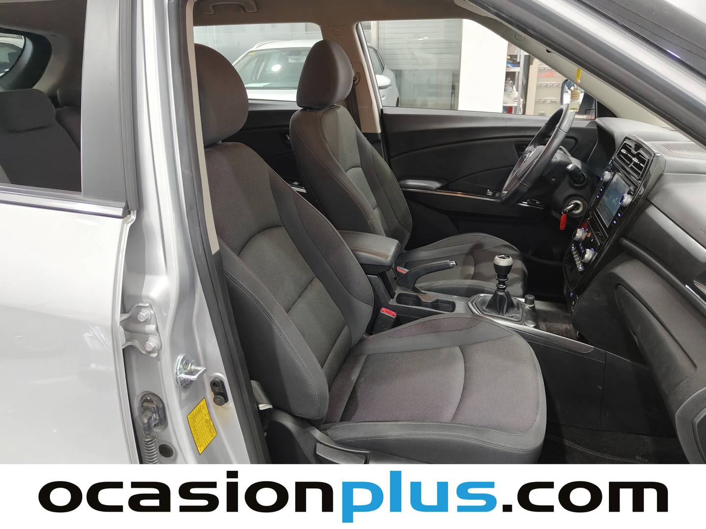 Foto SsangYong Tivoli Ssangyong Tivoli G12T Urban Plus (128 CV)