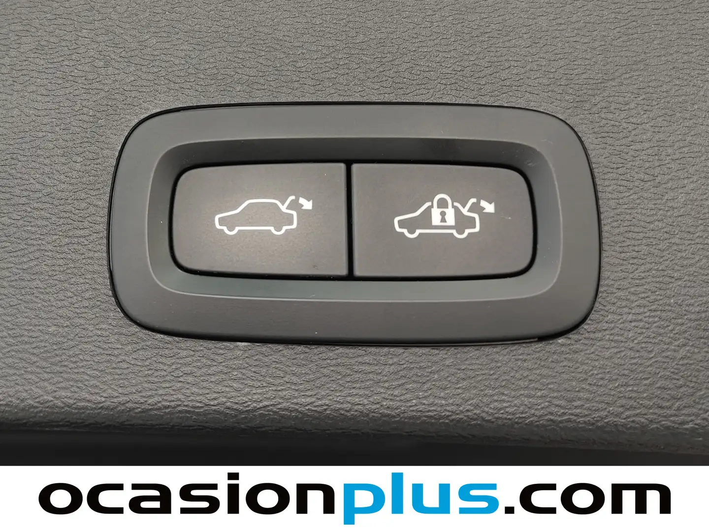 Foto Volvo XC40 Volvo XC40 T4 R-Design Auto (190 CV)