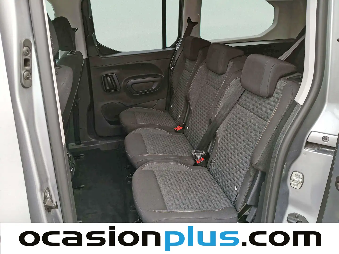 Foto Peugeot Rifter Peugeot Rifter BlueHDi 130 GT Long EAT8 (130 CV) 7 Plazas