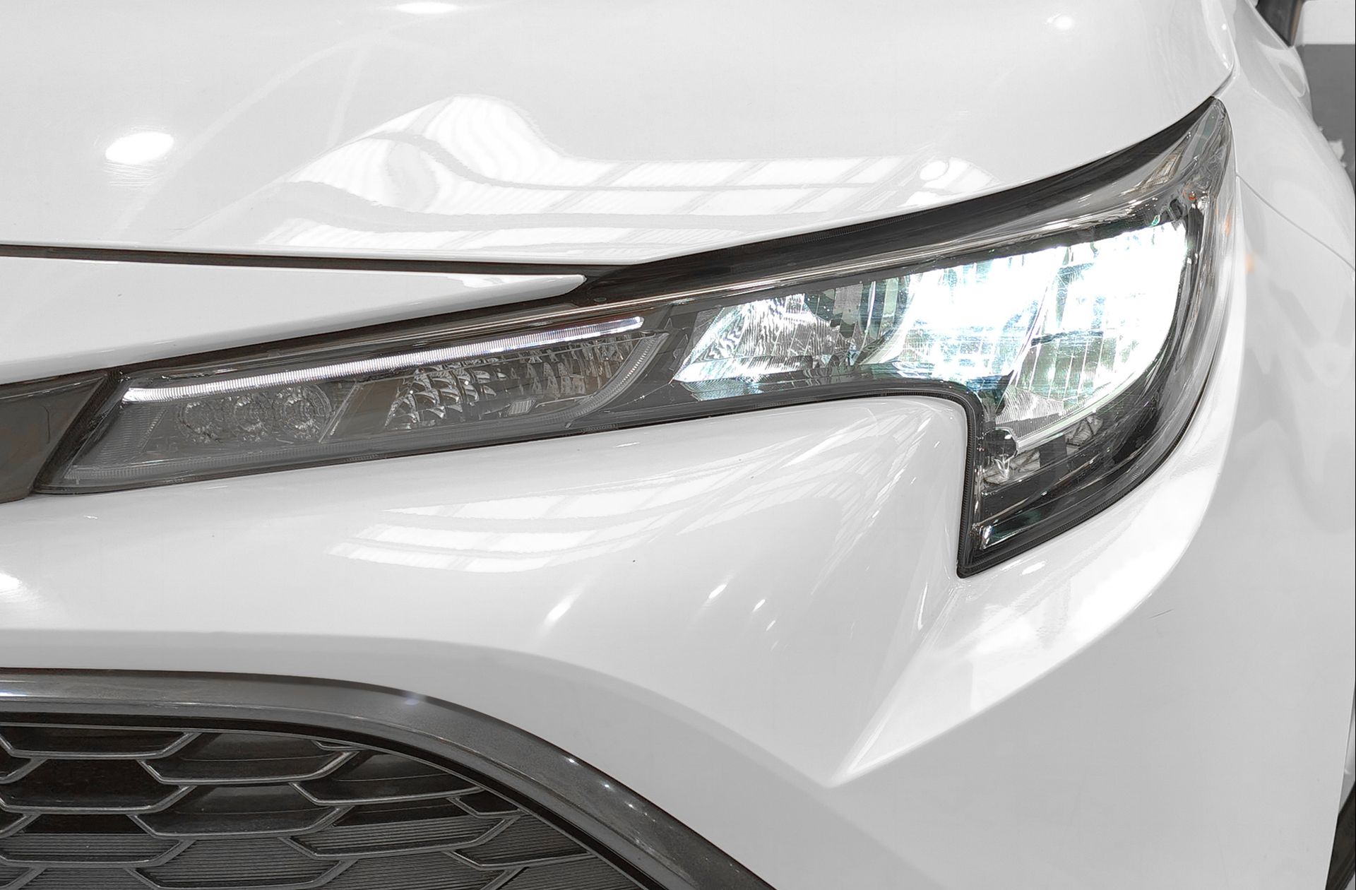 Toyota Corolla Touring Sports 125H Active Tech E-CVT - foto 13