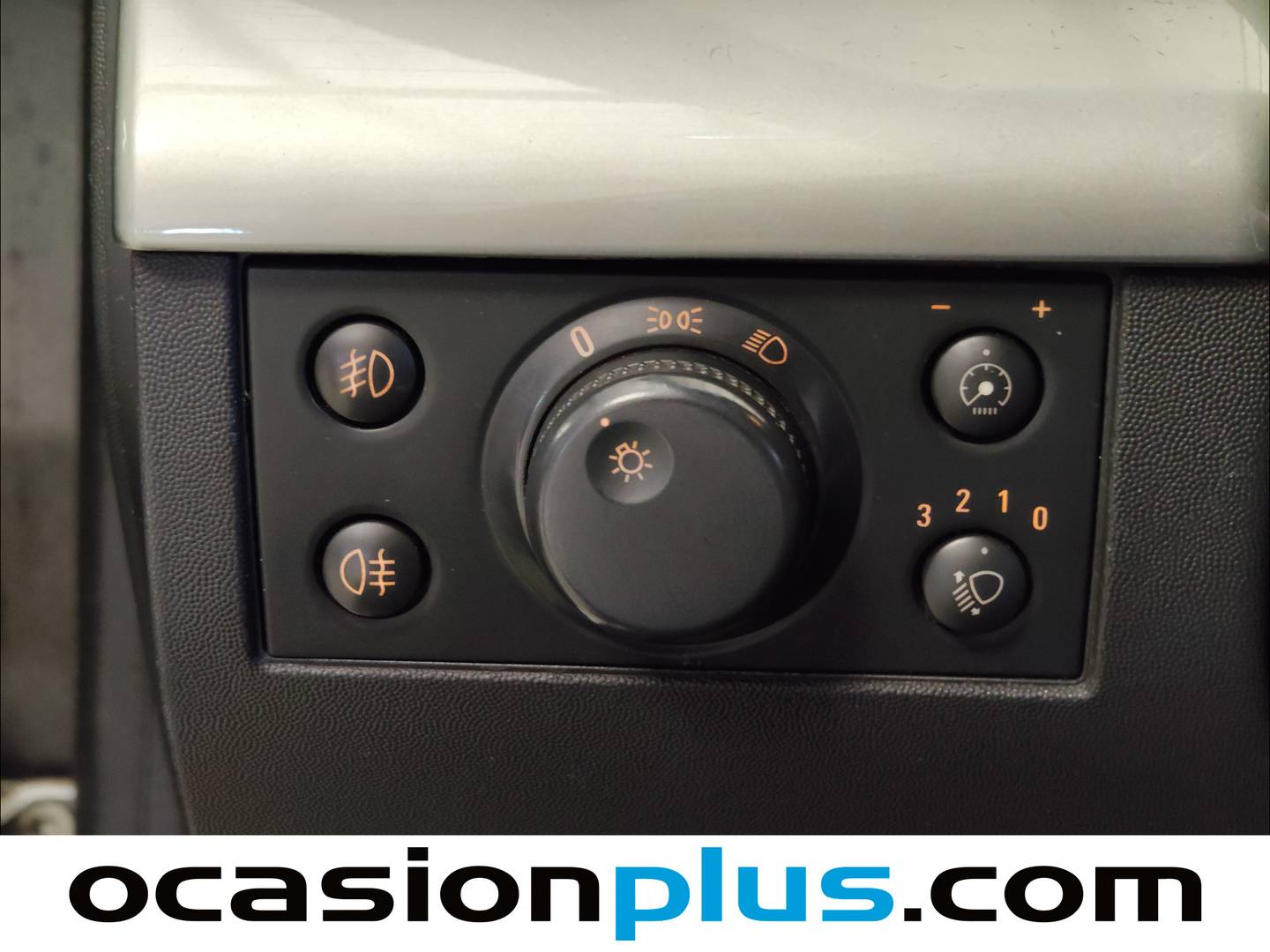 Extras y acabados del Opel Vectra Opel Vectra 1.9 CDTI 8v GTS Elegance (120 CV)