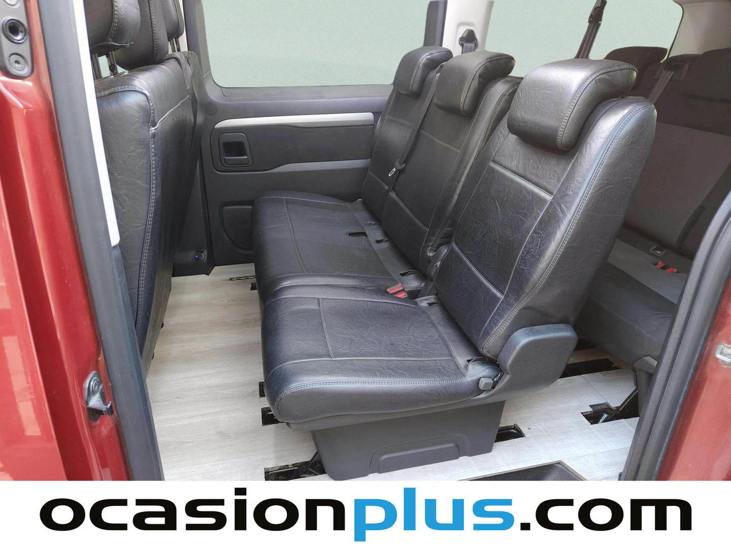 Foto asientos traseros Peugeot Traveller Peugeot Traveller 2.0 BlueHDi Business Long EAT8 (180 CV) GT Line 9 Plazas