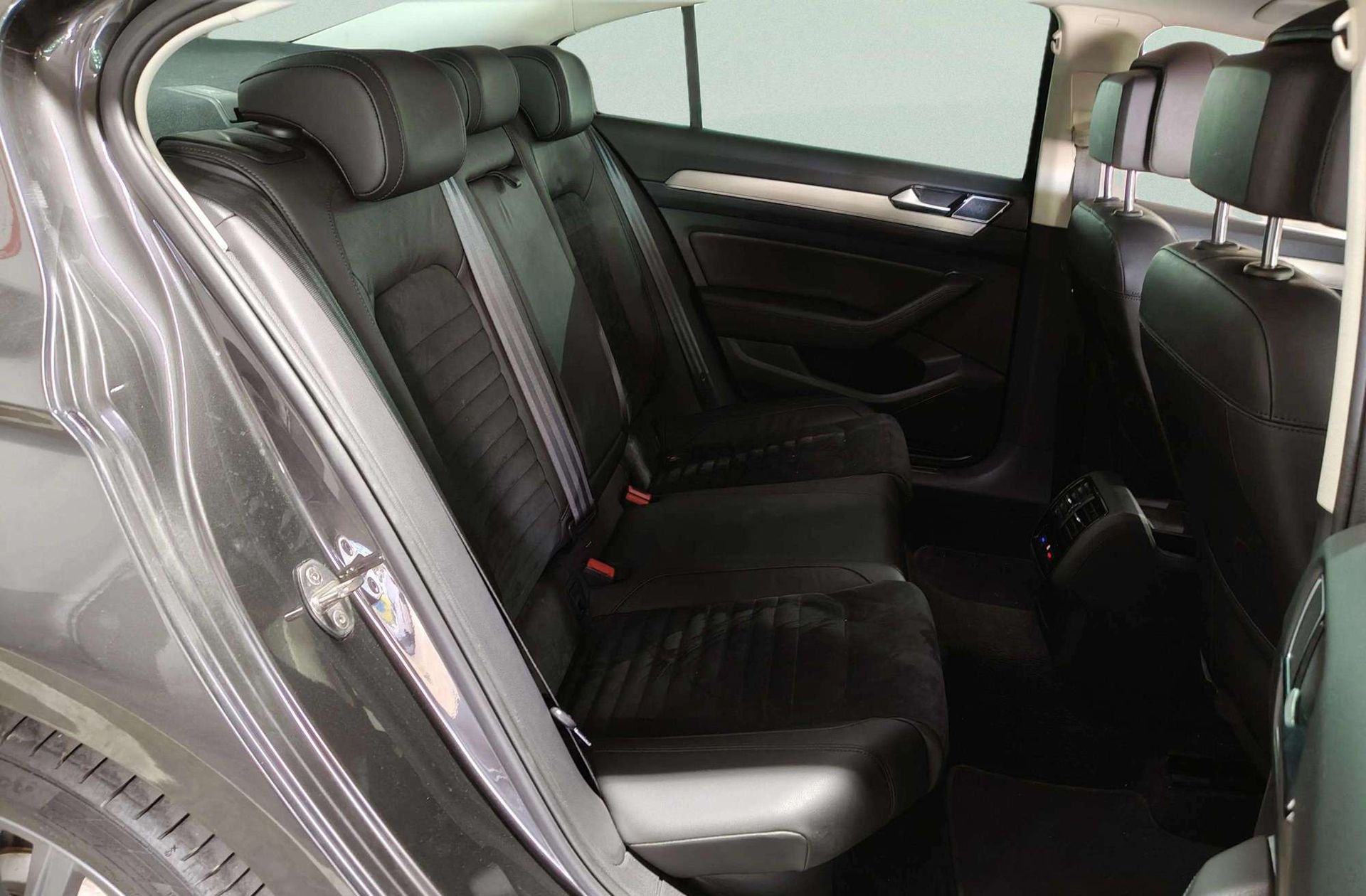 Volkswagen Passat Sport 1.5 TSI - foto 25