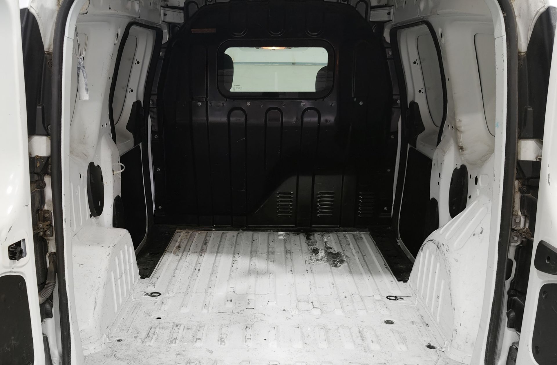 Dacia Dokker Van Essential 1.6 ECO-G GLP - foto 12