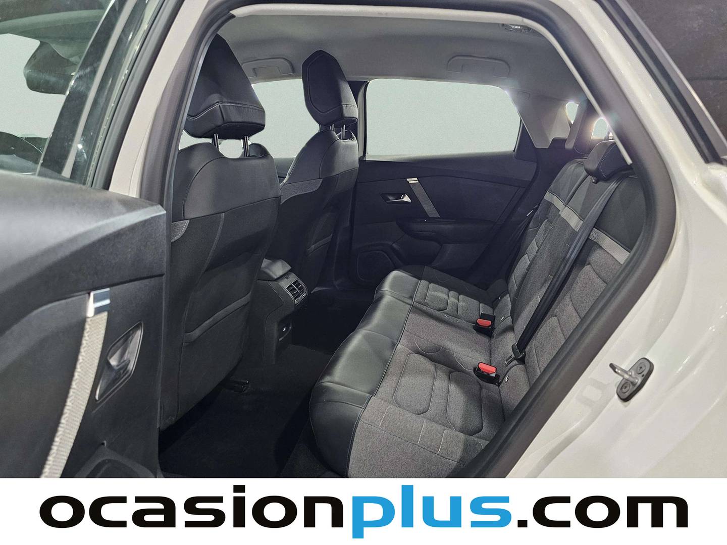 Foto Citroën C4 Citroen C4 PureTech 130 S&S 6v Feel Pack (130 CV)