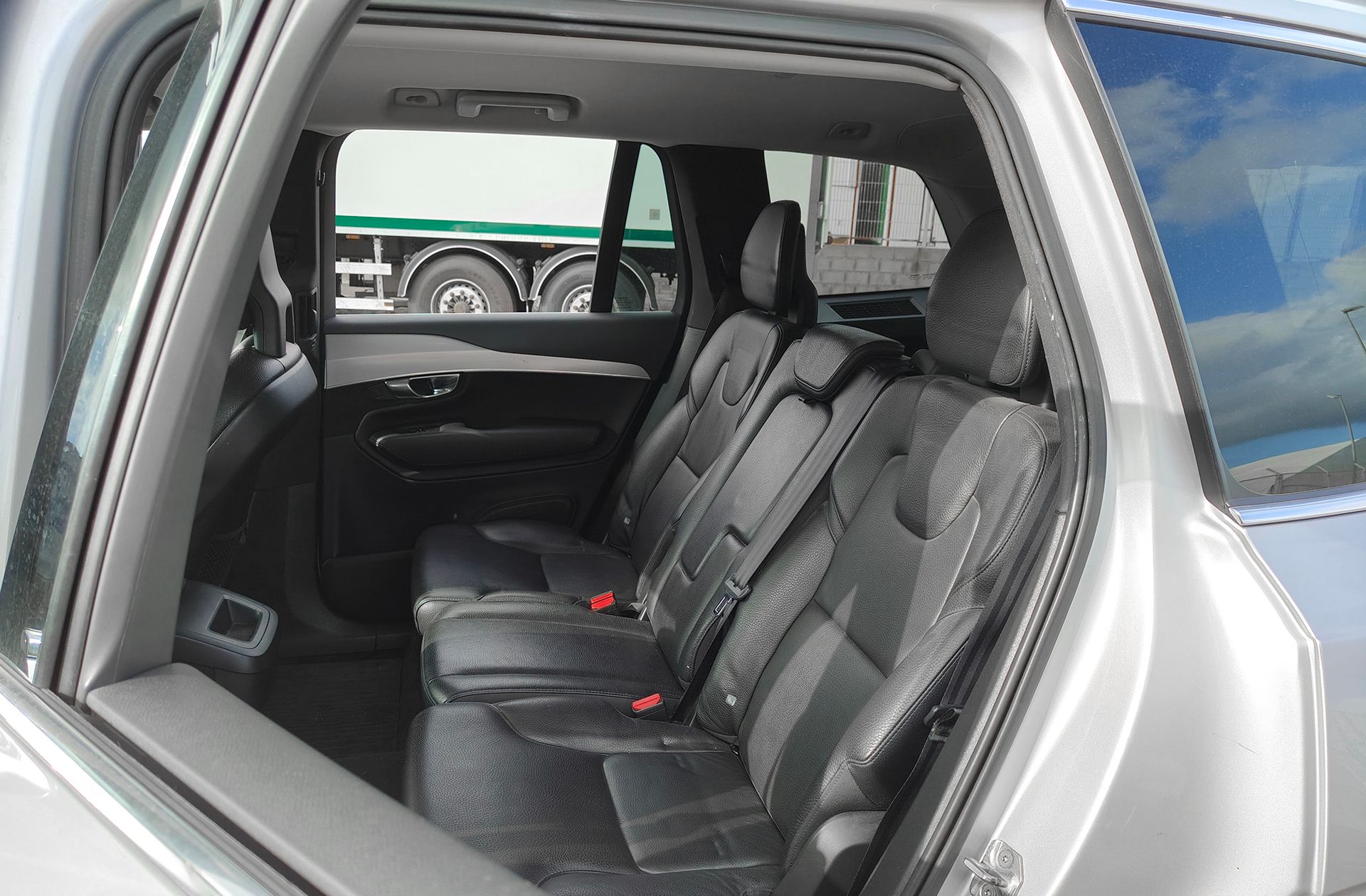 Volvo XC90 D4 Momentum - foto 10