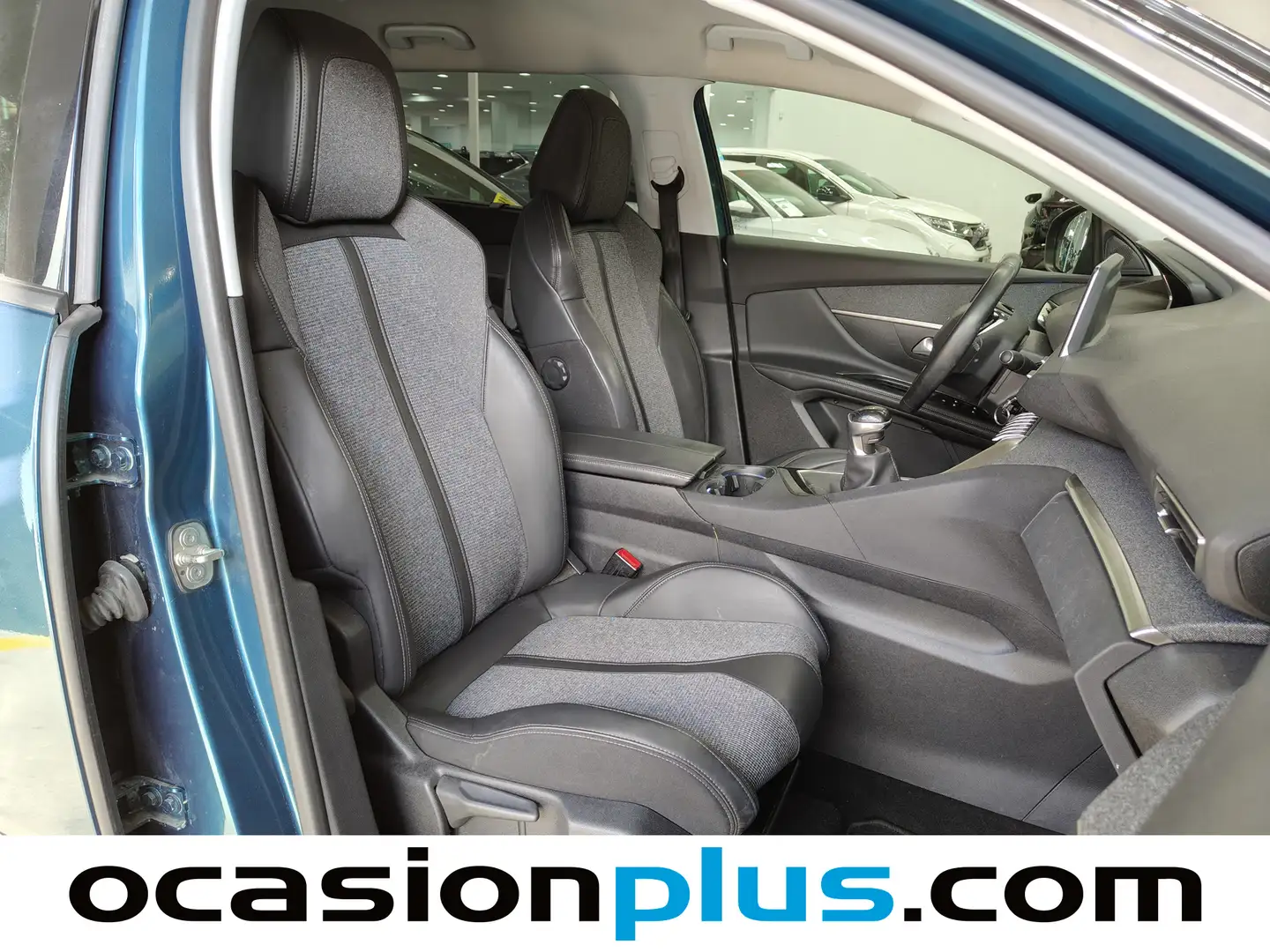 Foto Peugeot 5008 Peugeot 5008 BlueHDi 120 S&S Allure (120 CV) 7 PLAZAS