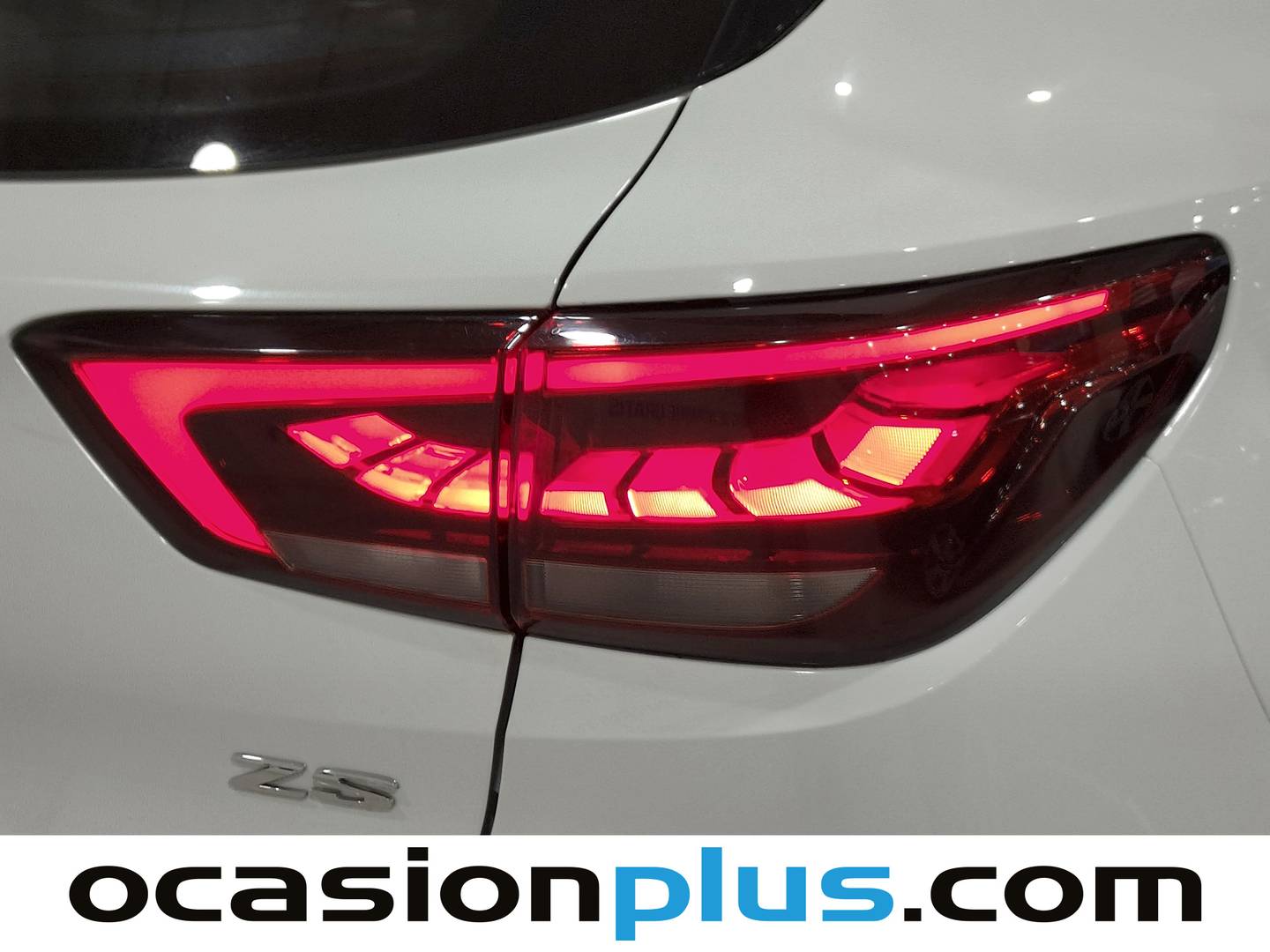 Foto MG ZS MG ZS 1.0T Luxury (111 CV)