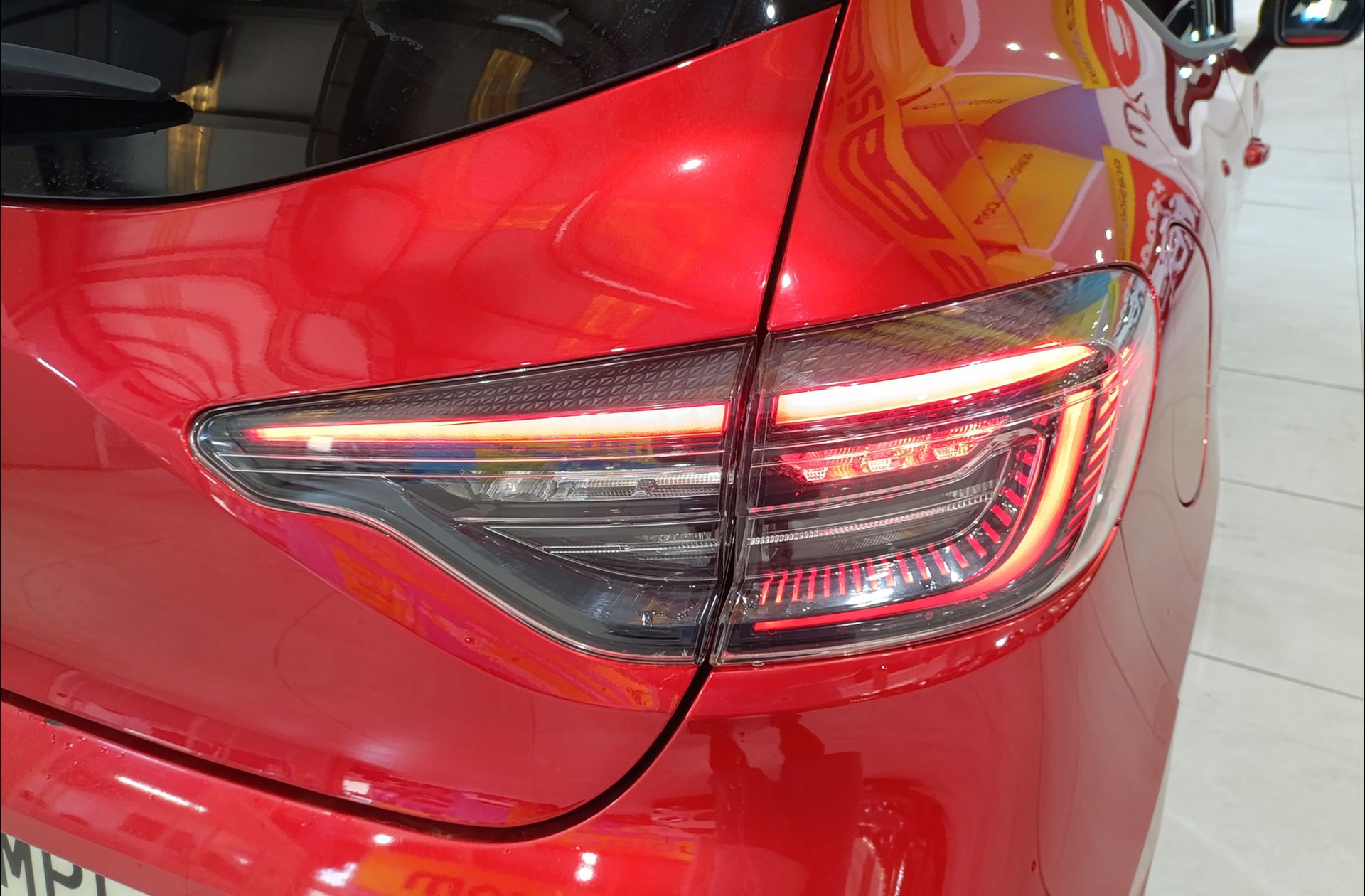 Renault Clio Techno TCe - foto 17