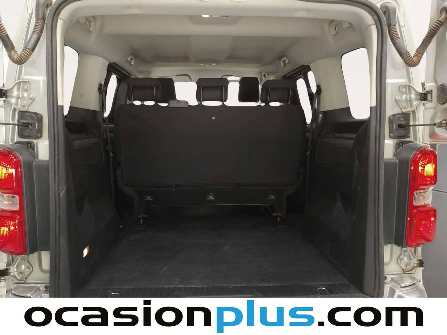 Foto asientos delanteros Peugeot Traveller Peugeot Traveller 1.6 BlueHDi Business Compact (115 CV)