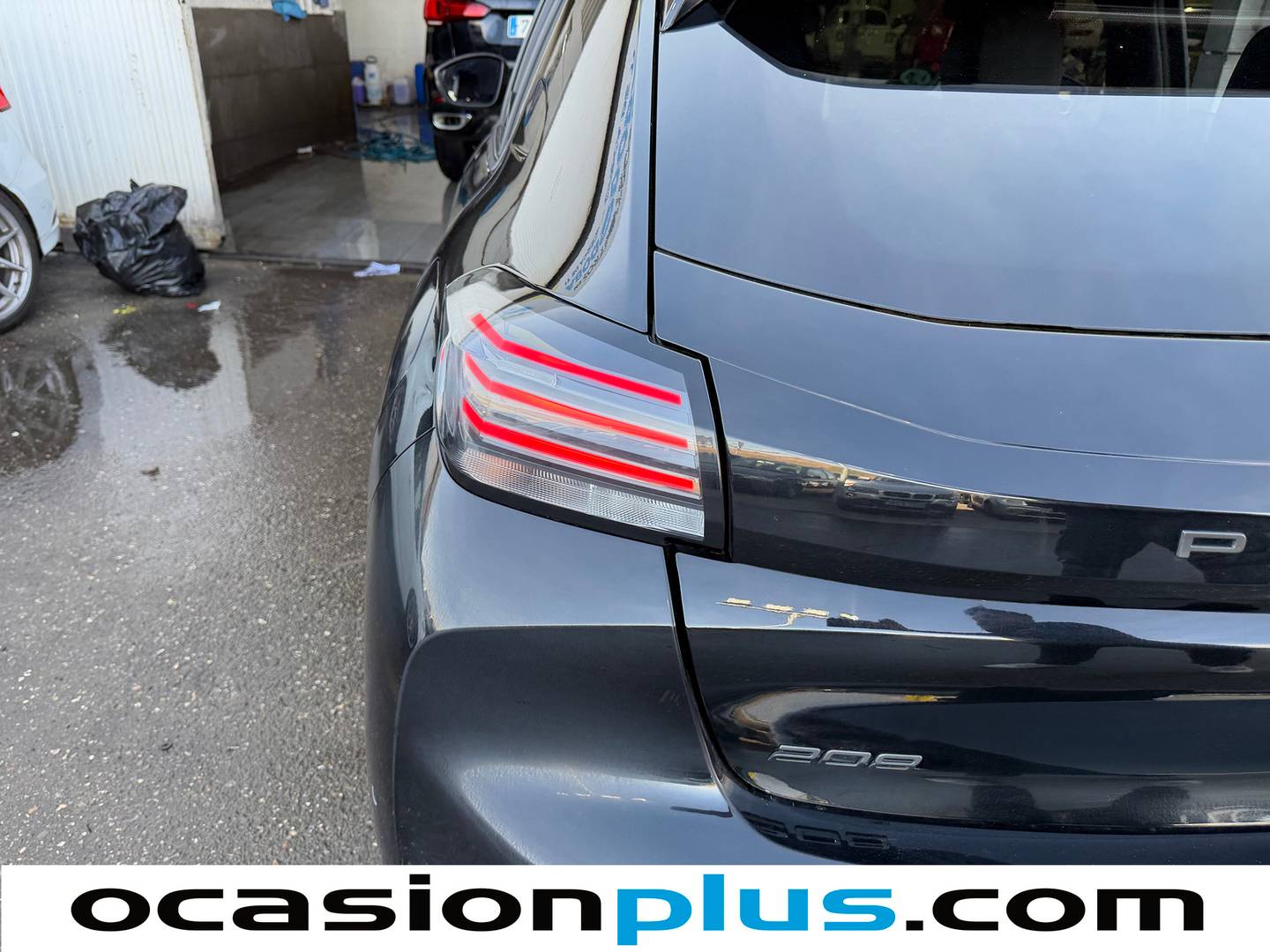 Foto Peugeot 208 Peugeot 208 PureTech 100 Allure (100 CV)